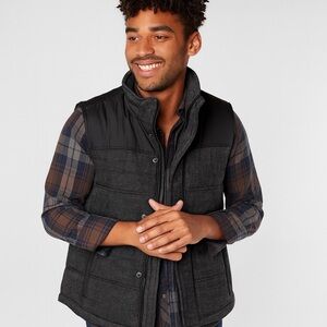 BKE Buckle Men's Pieced Herringbone Puffer Vest Gray / Black Size Lg